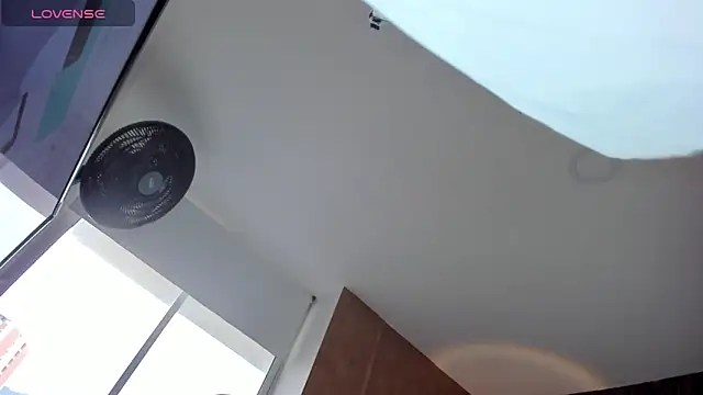 sweet  vanessa1 online show from 03-24-26, 10:04