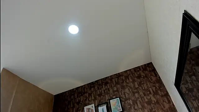 Snapshot of sweet__vanessa1 chatting on 05-29-26, 02:59 sweet vanessa1 online show from 05-29-26, 02:59