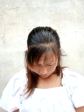 Snapshot of ngocngoc_cute chatting on 09-11-25, 06:13 ngocngoc cute online show from 09-11-25, 06:13