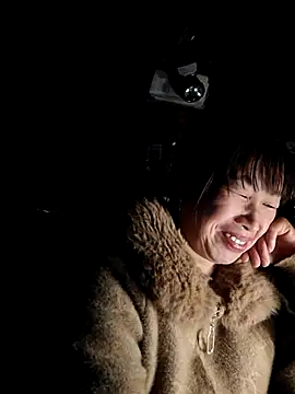 ngocngoc cute online show from 11-17-25, 01:17