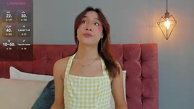 victoria decapri online show from 04-23-26, 07:38