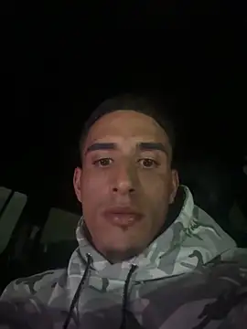 Snapshot of Cuban_4777 chatting on 11-12-25, 05:52 Cuban 4777 online show from 11-12-25, 05:52