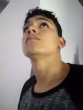 ZackJ7 online show from 09-11-25, 02:17