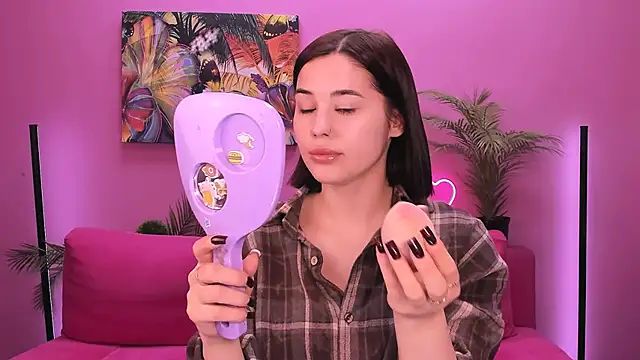 lil angel  online show from 11-23-25, 08:58