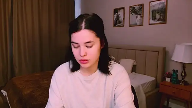 lil angel  online show from 02-25-26, 08:46