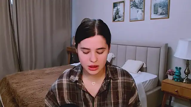 lil angel  online show from 02-26-26, 02:27