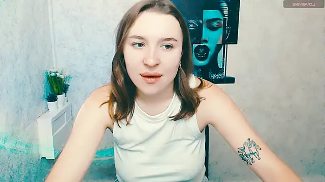 Snapshot of JuliaTopp_ chatting on 11-04-25, 06:56 JuliaTopp online show from 11-04-25, 06:56