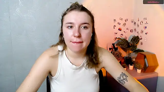 Snapshot of JuliaTopp_ chatting on 11-24-25, 05:18 JuliaTopp online show from 11-24-25, 05:18