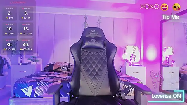 mia rousse25 online show from 04-05-26, 12:19