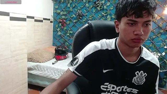 markbowie online show from 11-20-25, 02:28