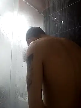 Snapshot of Masterblue_hot chatting on 11-05-25, 08:20 Masterblue hot online show from 11-05-25, 08:20