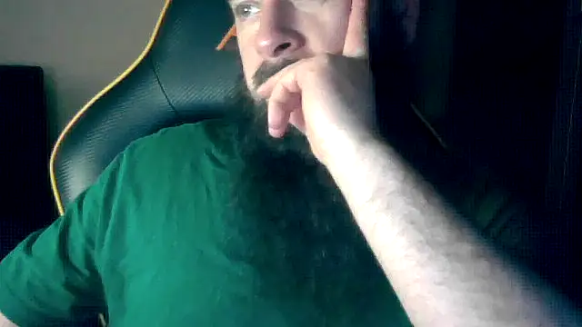 Snapshot of LondonMan1988 chatting on 02-02-26, 03:44 LondonMan1988 online show from 02-02-26, 03:44