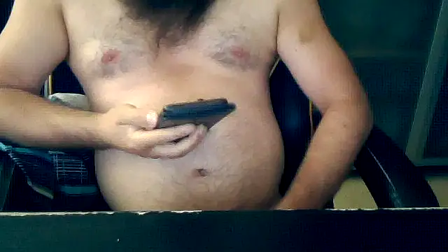 Snapshot of LondonMan1988 chatting on 07-25-26, 07:06 LondonMan1988 online show from 07-25-26, 07:06