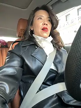 anna yngs online show from 11-01-25, 07:54