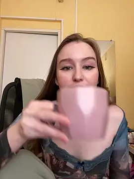 Mary Sensory online show from 03-10-26, 09:36