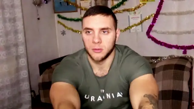 Jordan1Dior online show from 12-21-25, 12:34