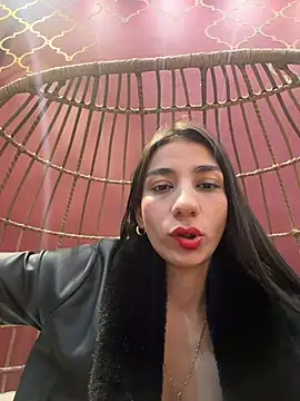 -juicy  online show from 07-26-26, 10:38