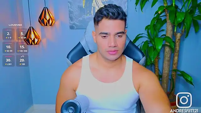 Snapshot of AndresR3 chatting on 09-19-25, 01:51 AndresR3 online show from 09-19-25, 01:51