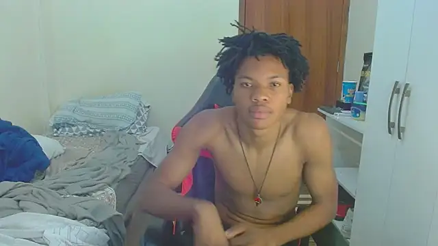 Snapshot of eunegrao chatting on 10-27-25, 02:59 eunegrao online show from 10-27-25, 02:59