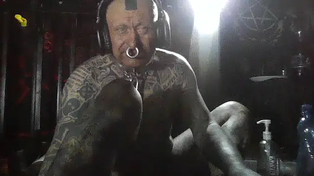 object857 online show from 04-18-26, 11:49