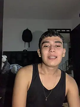 Snapshot of Flaco_jHot chatting on 02-25-26, 04:33 Flaco jHot online show from 02-25-26, 04:33