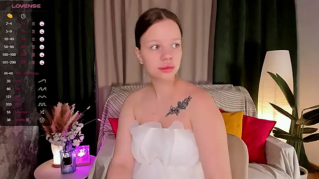 marydreams  online show from 06-08-26, 02:23