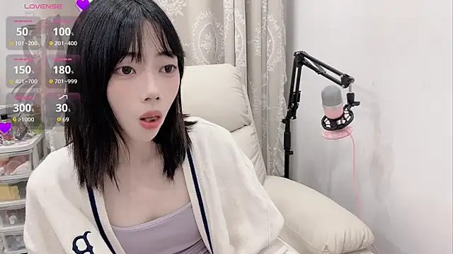 tuantuanle online show from 04-24-26, 03:36