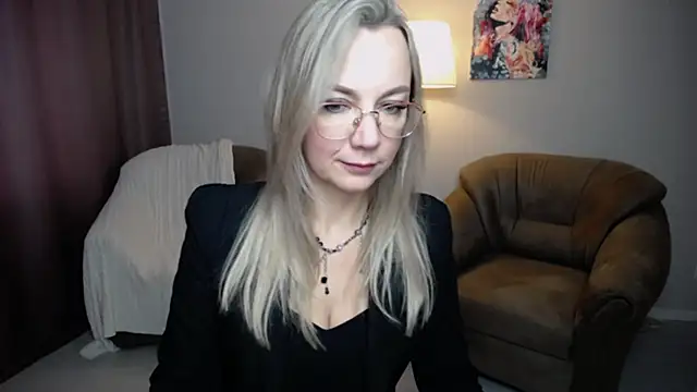 Ava Elior online show from 09-15-25, 09:20