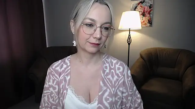 Ava Elior online show from 04-09-26, 11:59