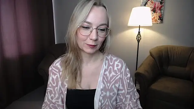 Ava Elior online show from 05-24-26, 10:53