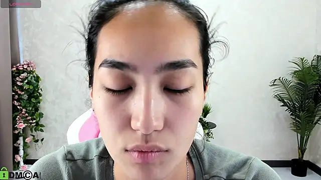 FlirtyAura online show from 10-07-25, 03:47