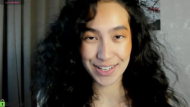 FlirtyAura online show from 12-02-25, 03:45