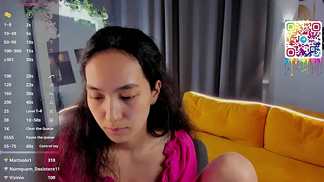 FlirtyAura online show from 04-06-26, 12:06