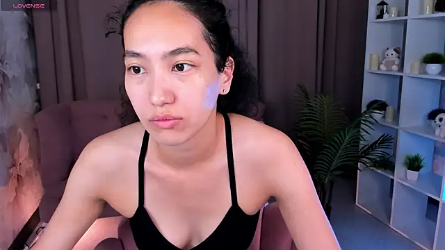 FlirtyAura online show from 07-23-26, 03:26