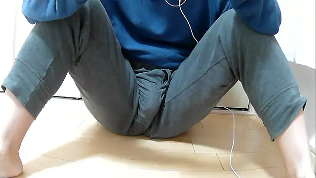 Snapshot of kyoron chatting on 11-28-25, 01:36 kyoron online show from 11-28-25, 01:36