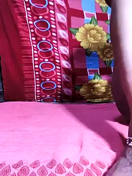 Snapshot of raju-ki-rani chatting on 10-11-25, 05:55 raju-ki-rani online show from 10-11-25, 05:55