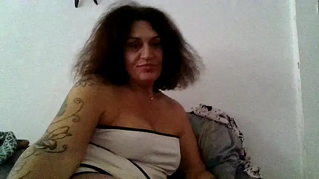 Snapshot of RubyyRosee chatting on 09-18-25, 01:35 RubyyRosee online show from 09-18-25, 01:35
