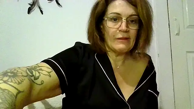 Snapshot of RubyyRosee chatting on 11-23-25, 09:47 RubyyRosee online show from 11-23-25, 09:47