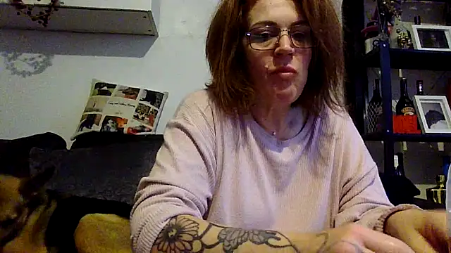 Snapshot of RubyyRosee chatting on 12-14-25, 11:04 RubyyRosee online show from 12-14-25, 11:04