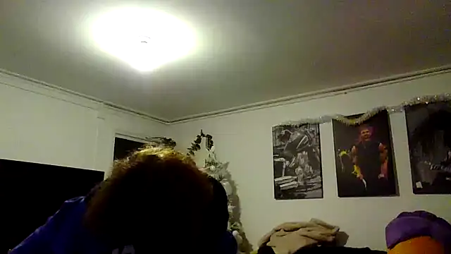 Snapshot of RubyyRosee chatting on 12-16-25, 02:55 RubyyRosee online show from 12-16-25, 02:55