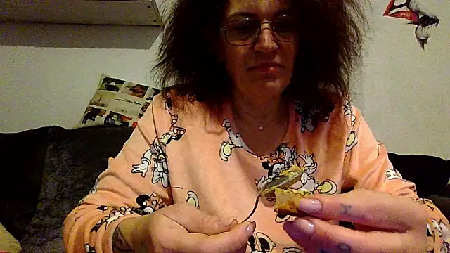 RubyyRosee online show from 01-11-26, 08:52