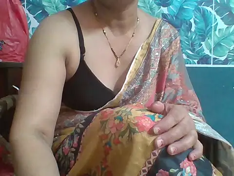 Marathi q4een01 online show from 04-19-26, 06:13