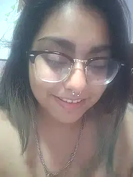 Lovelyrainn online show from 11-10-25, 09:41