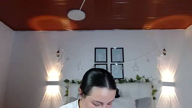 Megan 05  online show from 02-04-26, 06:47