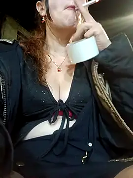 Snapshot of miss_berlyn chatting on 02-06-26, 01:54 miss berlyn online show from 02-06-26, 01:54