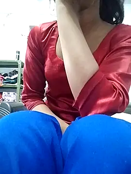 Naina 04 online show from 11-13-25, 10:47