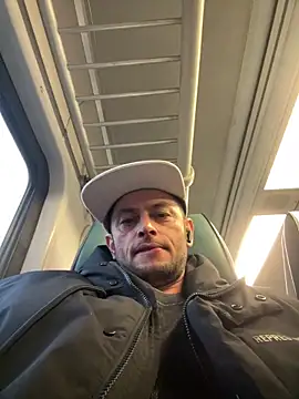 Snapshot of Carlosmauricio123 chatting on 03-08-26, 12:53 Carlosmauricio123 online show from 03-08-26, 12:53