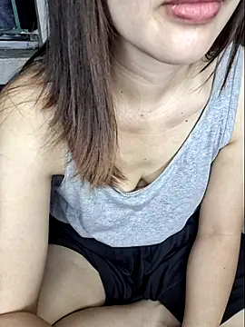 Lovelyx0x online show from 12-20-25, 02:07