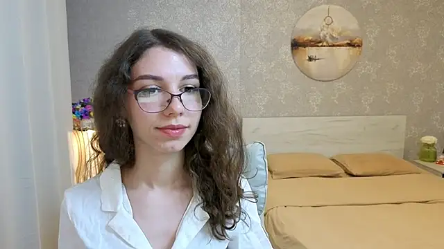 KellyShines online show from 06-10-26, 06:18