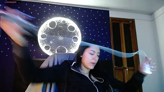 Megara 25 online show from 04-09-26, 12:32